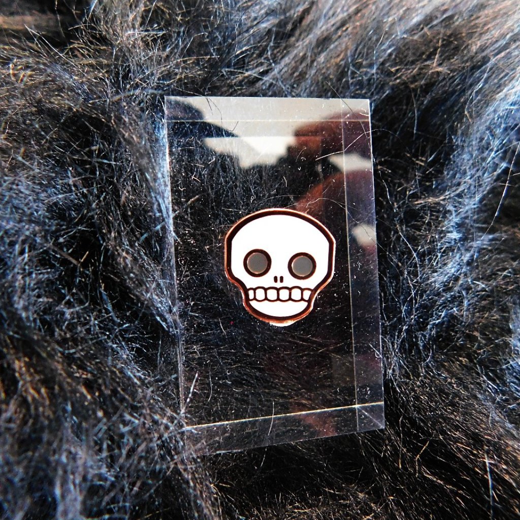 Skull Mini Enamel Pin